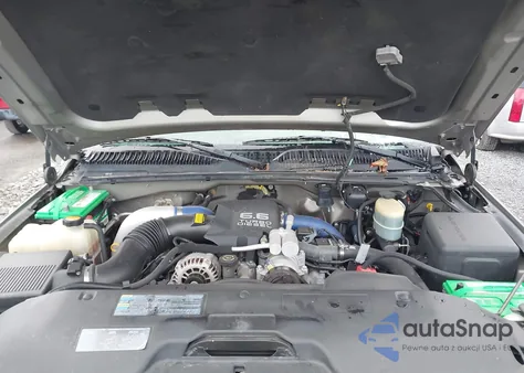 2001 Chevrolet Silverado 2500Hd Ls из США, поврежденный, VIN 1GCHK23111F209078